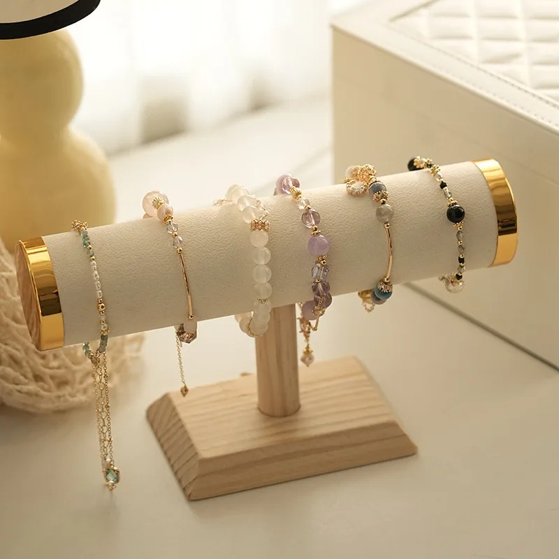 Wood Base T‑Bar Bracelet Displ - огляд і ціна Jewelry Shop Watches
